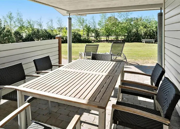 Semesterbostad 0335-romo-vestergardsvaenget-2 *